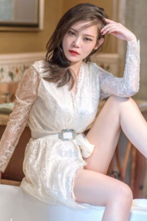 阿兰德龙去世