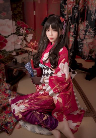 黑皮辣妹